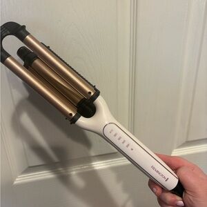 Remington Dual Barrel Hair Styler in White and Gold